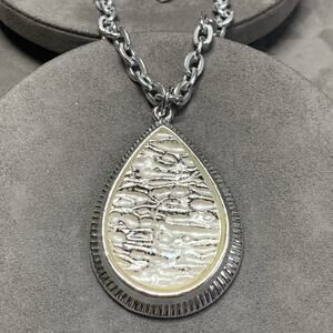 Vintage Sarah Coventry Silver Tone Teardrop Pendant Chain Statement Necklace